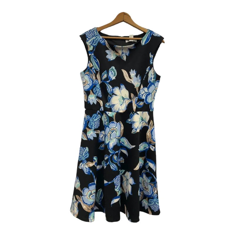 Dress Casual Short By White House Black Market  Size: 8 Tunics Trendy modern
