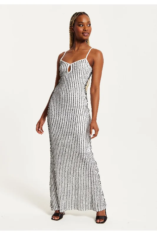 Liquorish Elegant Striped Maxi Dress In Black & White Tunics stripes playful