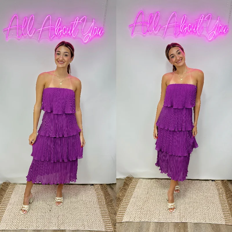 Flirtatious Smile Dress